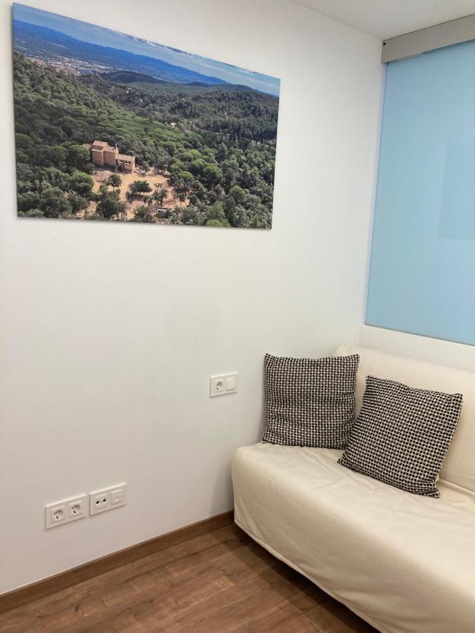 Apartamento Centrico, Climatizado Y Totalmente Equipado De 3 Habitaciones Para 6-7 Personas Santa Coloma De Farners Buitenkant foto