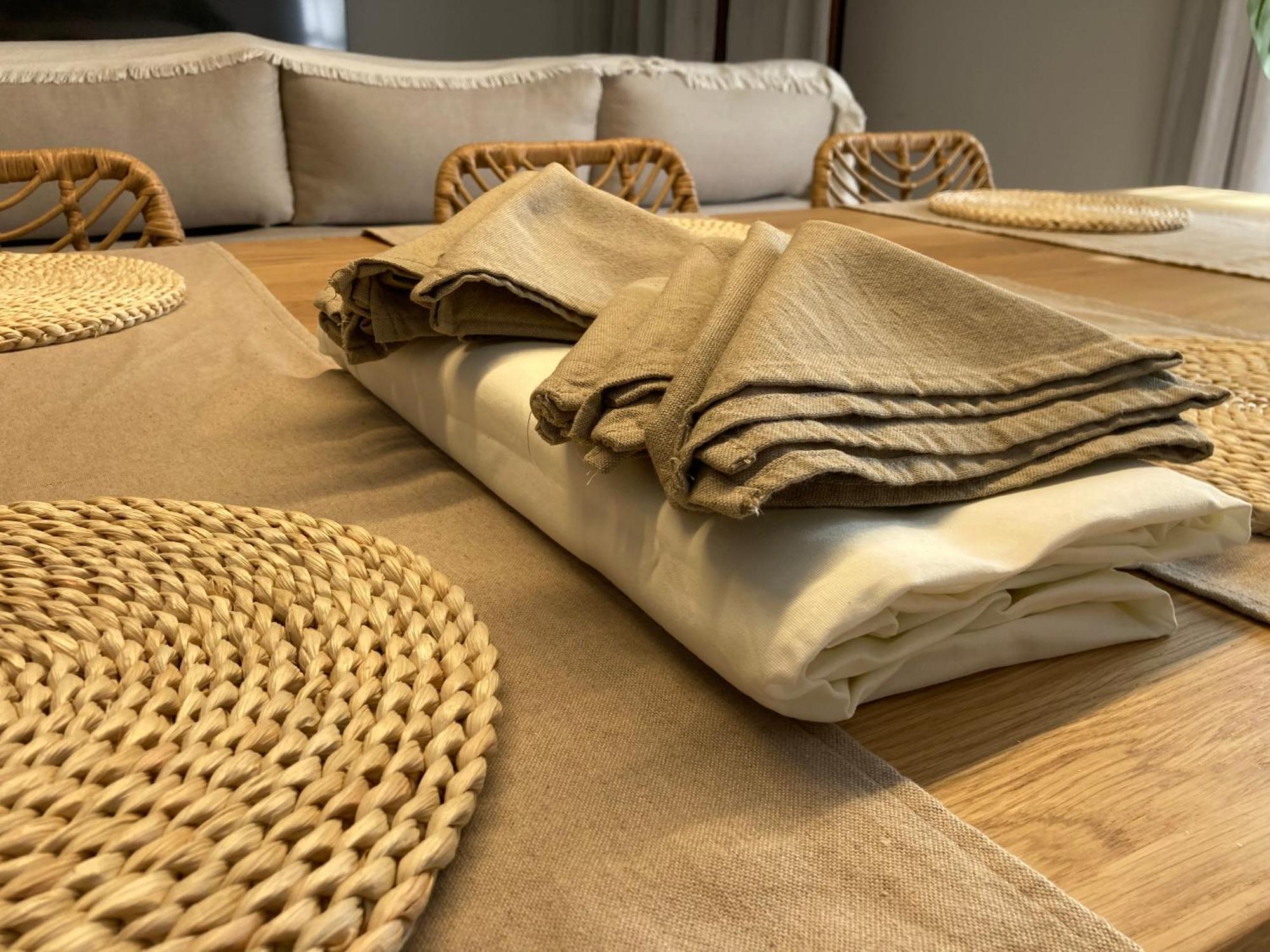 Apartamento Centrico, Climatizado Y Totalmente Equipado De 3 Habitaciones Para 6-7 Personas Santa Coloma De Farners Buitenkant foto
