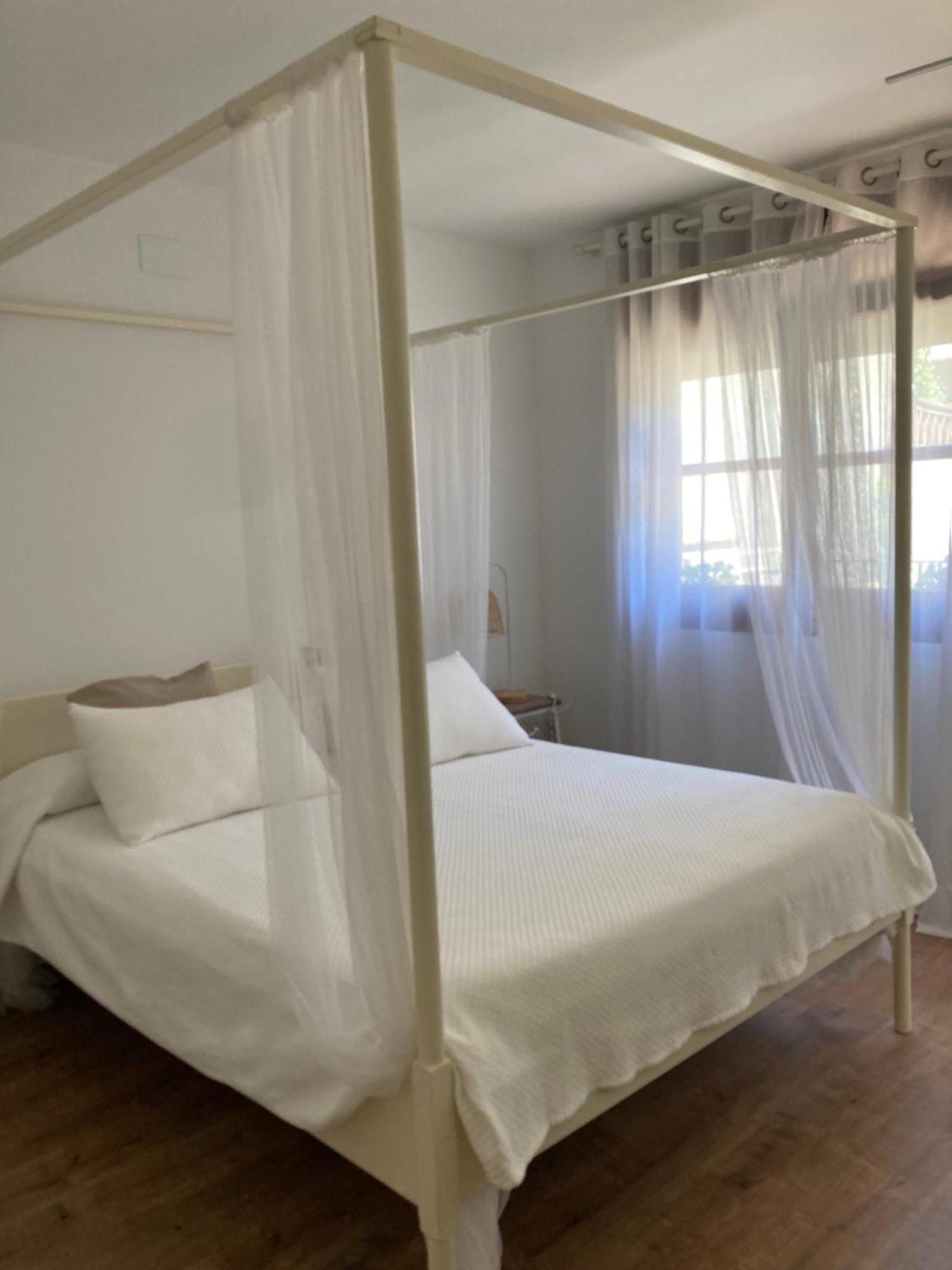 Apartamento Centrico, Climatizado Y Totalmente Equipado De 3 Habitaciones Para 6-7 Personas Santa Coloma De Farners Buitenkant foto
